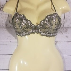 2 for 15.00 H&M Olive Green Lace & Sheer Bra